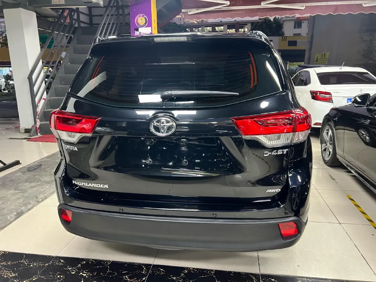 2018 Toyota Highlander 2.0T 220HP L4 6AT,autocango,china used car exporter,china ev exporter,chinese used car exporter,chinese used ev exporter