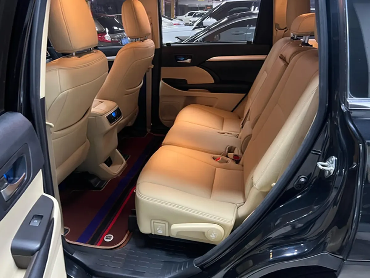 2018 Toyota Highlander 2.0T 220HP L4 6AT,autocango,china used car exporter,china ev exporter,chinese used car exporter,chinese used ev exporter