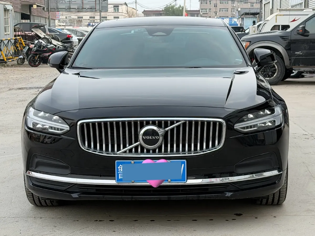 2024 Volvo S90 2.0T 250HP L4 8AT,autocango,china used car exporter,china ev exporter,chinese used car exporter,chinese used ev exporter