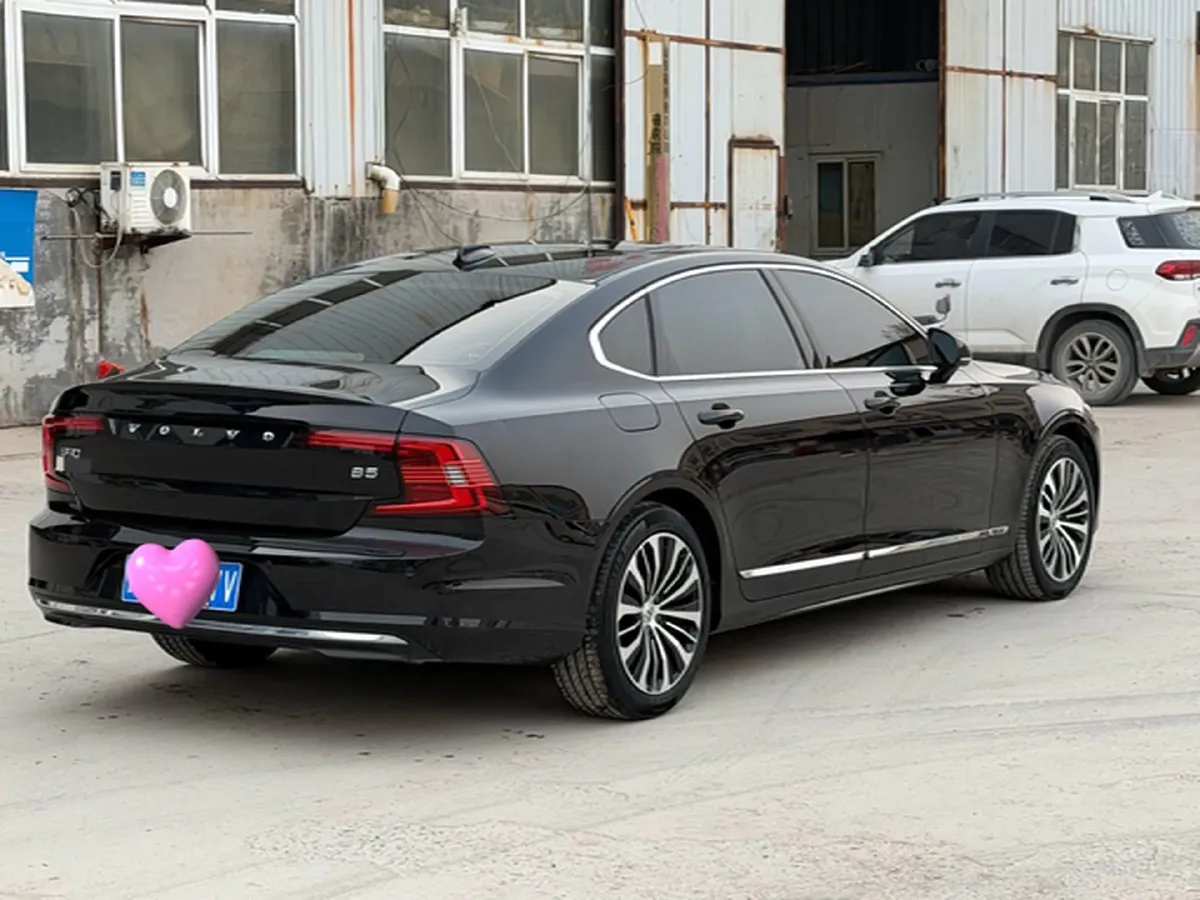 2024 Volvo S90 2.0T 250HP L4 8AT,autocango,china used car exporter,china ev exporter,chinese used car exporter,chinese used ev exporter