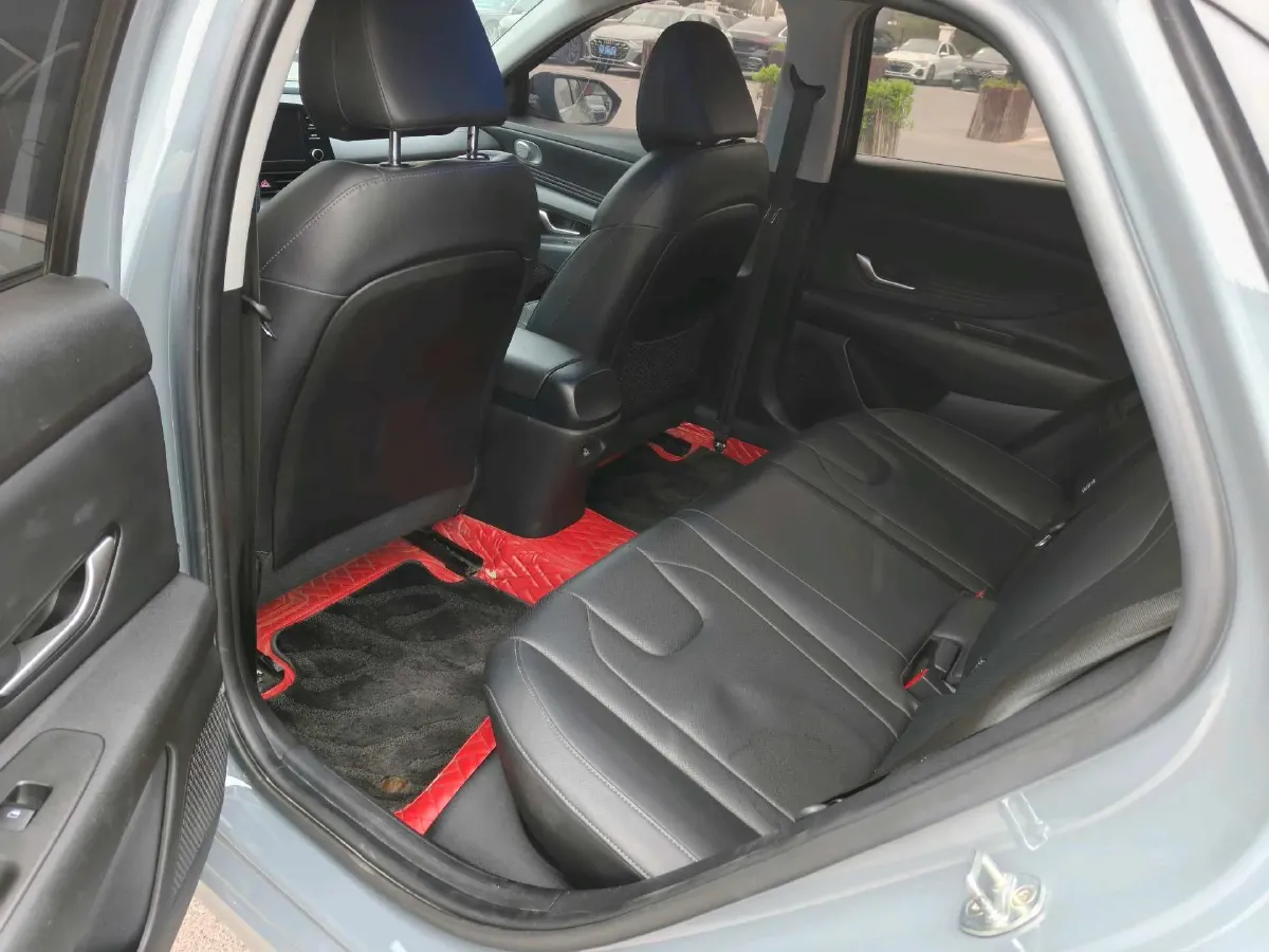 2021 Hyundai Elantra 1.5L 115HP L4 CVT,autocango,china used car exporter,china ev exporter,chinese used car exporter,chinese used ev exporter