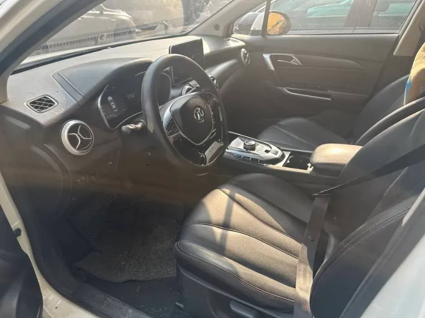 2018 BeiJing Auto EU5 BEV 53.66KWH,autocango,china used car exporter,china ev exporter,chinese used car exporter,chinese used ev exporter