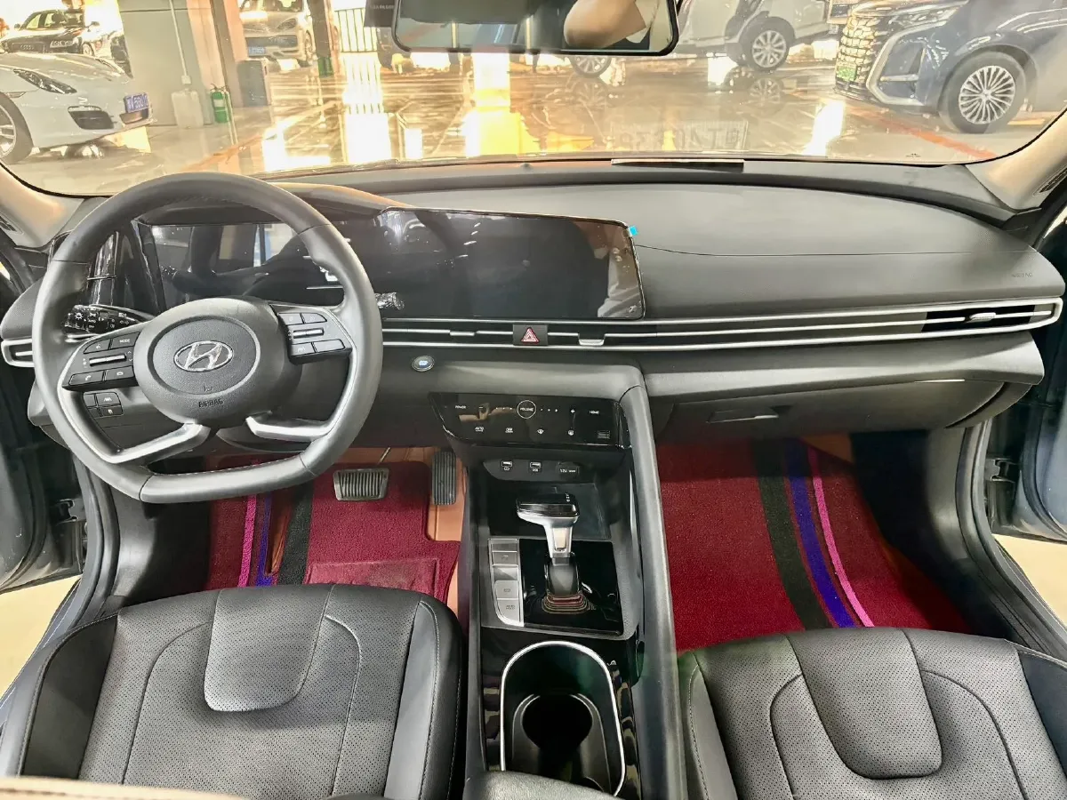 2021 Hyundai Elantra 1.5L 115HP L4 CVT,autocango,china used car exporter,china ev exporter,chinese used car exporter,chinese used ev exporter