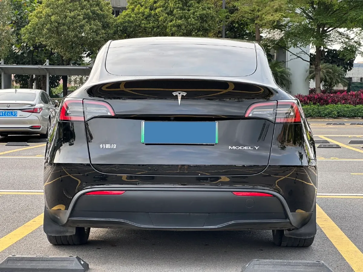 2022 Tesla Model Y BEV 60KWH,autocango,china used car exporter,china ev exporter,chinese used car exporter,chinese used ev exporter