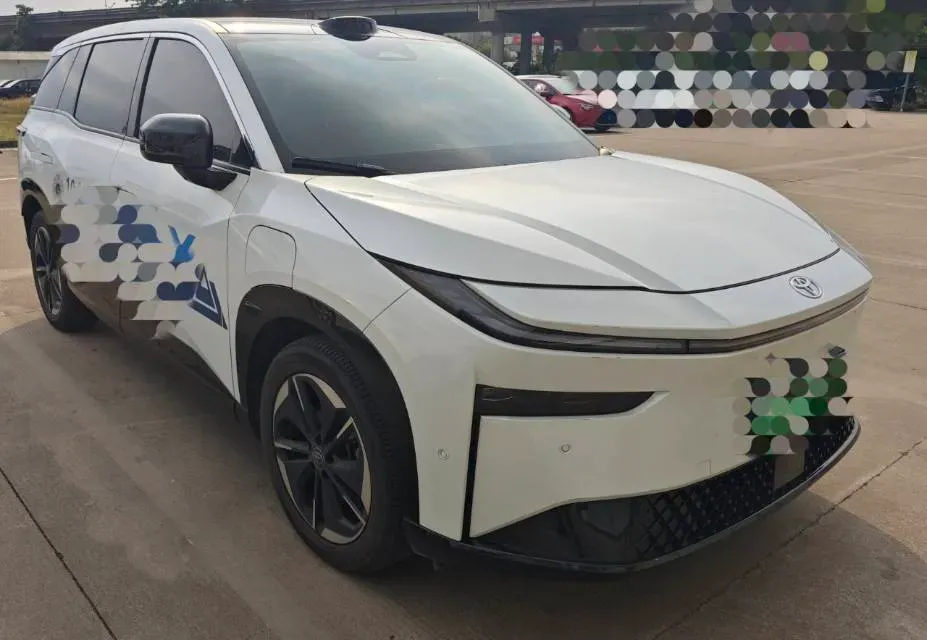 2025 Toyota BZ3X BEV 58.37KWH,autocango,china used car exporter,china ev exporter,chinese used car exporter,chinese used ev exporter
