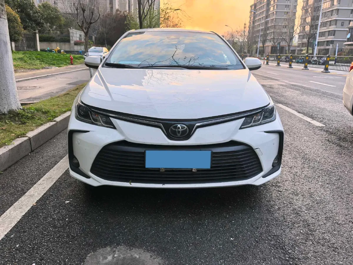2019 Toyota Corolla 1.2T 116HP L4 CVT,autocango,china used car exporter,china ev exporter,chinese used car exporter,chinese used ev exporter