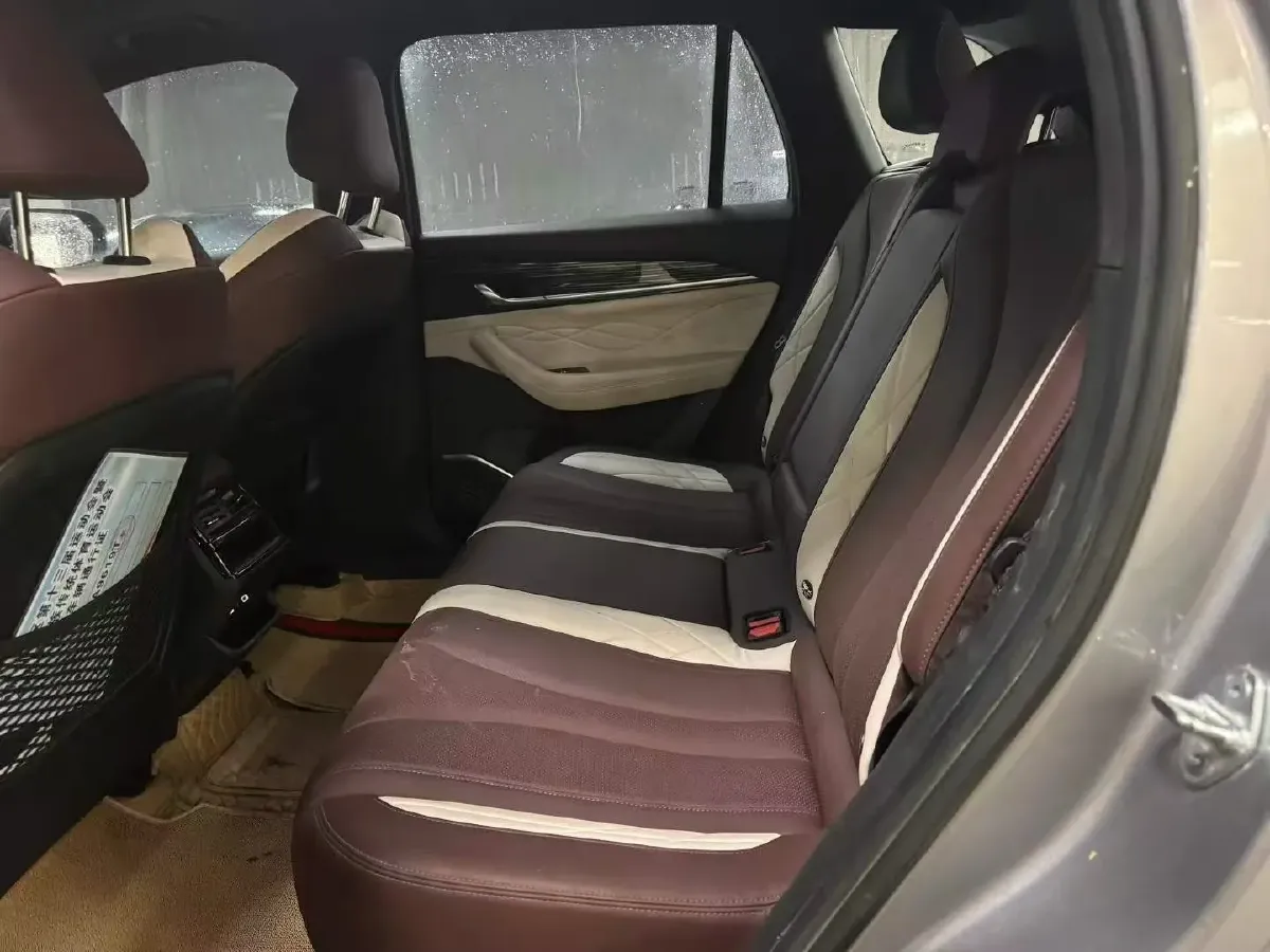 2021 Geely Monjaro 2.0T 218HP L4 7DCT,autocango,china used car exporter,china ev exporter,chinese used car exporter,chinese used ev exporter