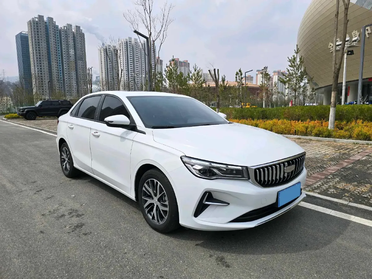 2025 Geely Emgrand 1.5L 127HP L4 CVT,autocango,china used car exporter,china ev exporter,chinese used car exporter,chinese used ev exporter
