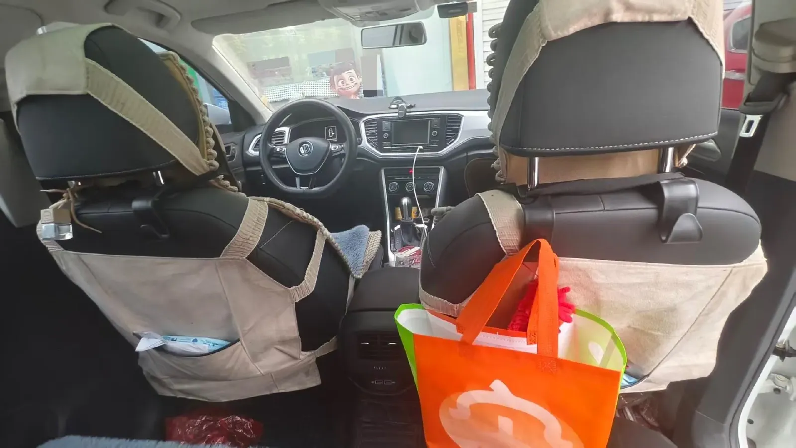 2020 Volkswagen T-Roc 1.4T 131HP L4 7DCT,autocango,china used car exporter,china ev exporter,chinese used car exporter,chinese used ev exporter