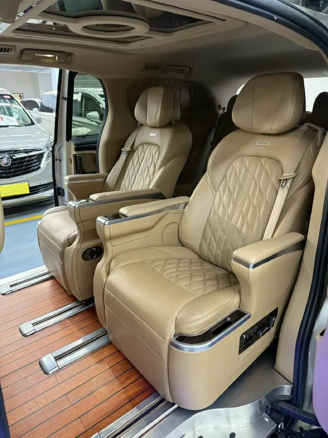 2020 Buick GL8 2.0T 237HP L4 9AT,autocango,china used car exporter,china ev exporter,chinese used car exporter,chinese used ev exporter