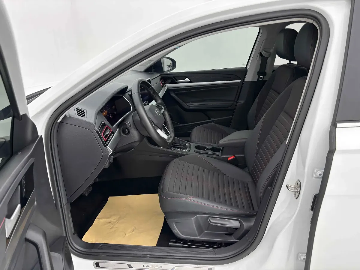 2023 Volkswagen Lavida 1.4T 150HP L4 7DCT,autocango,china used car exporter,china ev exporter,chinese used car exporter,chinese used ev exporter