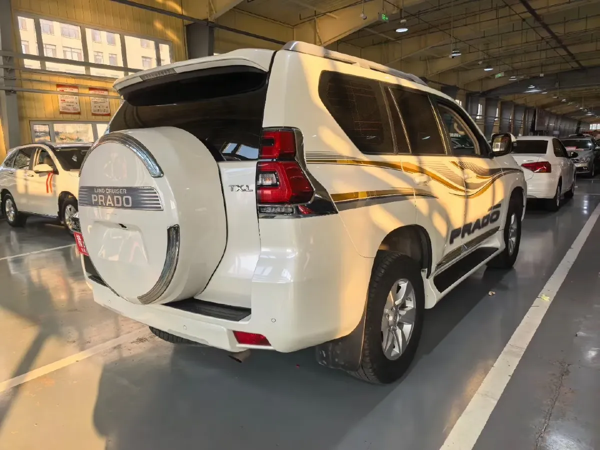 2016 Toyota Land Cruiser Prado 2.7L 163HP L4 6AT,autocango,china used car exporter,china ev exporter,chinese used car exporter,chinese used ev exporter