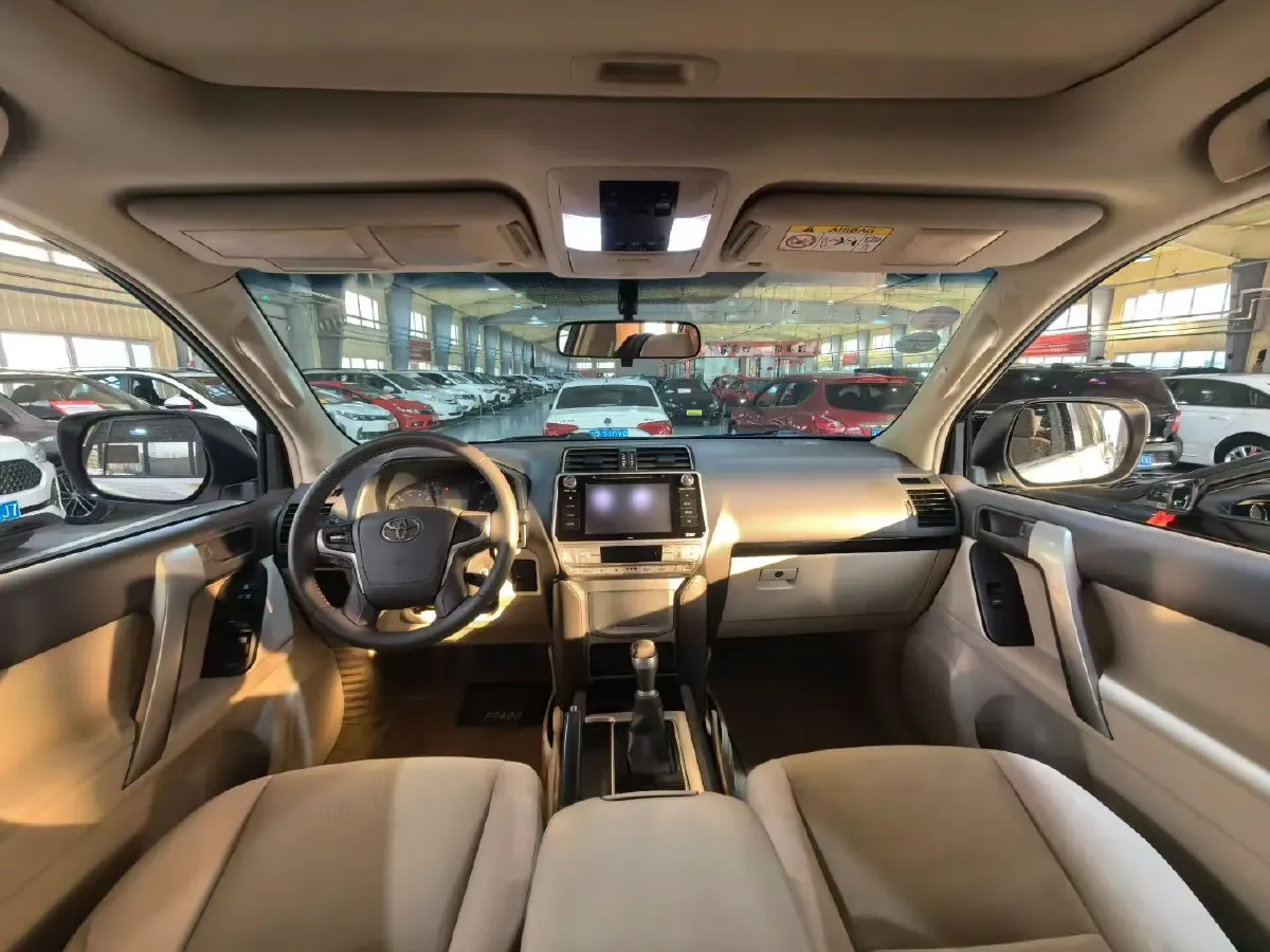 2016 Toyota Land Cruiser Prado 2.7L 163HP L4 6AT,autocango,china used car exporter,china ev exporter,chinese used car exporter,chinese used ev exporter