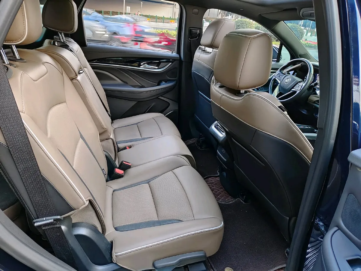 2022 Buick Enclave 2.0T 237HP L4 9AT,autocango,china used car exporter,china ev exporter,chinese used car exporter,chinese used ev exporter