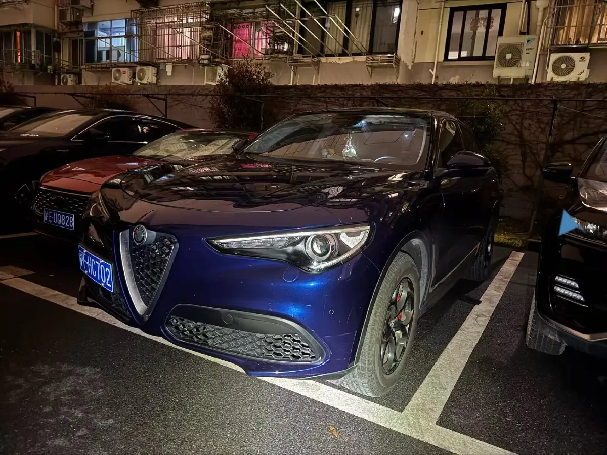 2017 Lexus NX 2.0T 238HP L4 6AT,autocango,china used car exporter,china ev exporter,chinese used car exporter,chinese used ev exporter