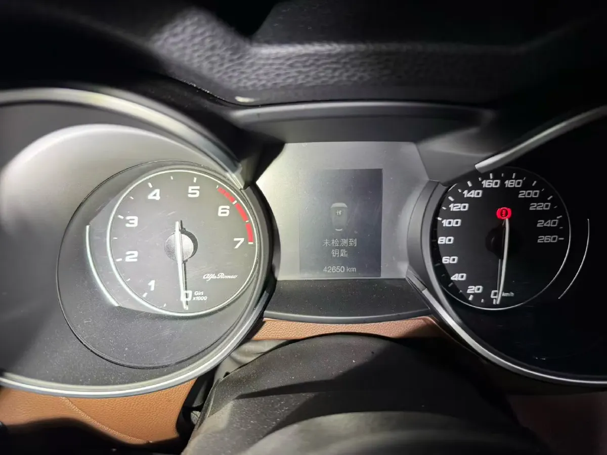 2017 Lexus NX 2.0T 238HP L4 6AT,autocango,china used car exporter,china ev exporter,chinese used car exporter,chinese used ev exporter