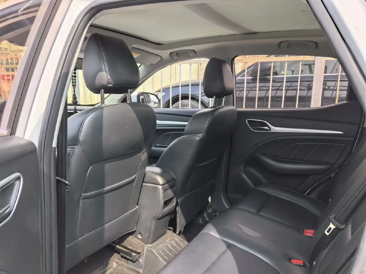 2018 MG ZS 1.5L 120HP L4 4AT,autocango,china used car exporter,china ev exporter,chinese used car exporter,chinese used ev exporter