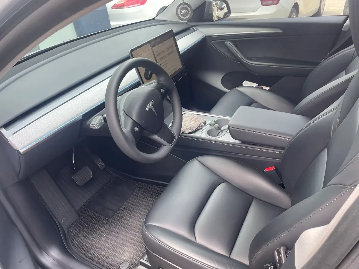 2024 Iveco OuSheng BEV 77.28KWH,autocango,china used car exporter,china ev exporter,chinese used car exporter,chinese used ev exporter