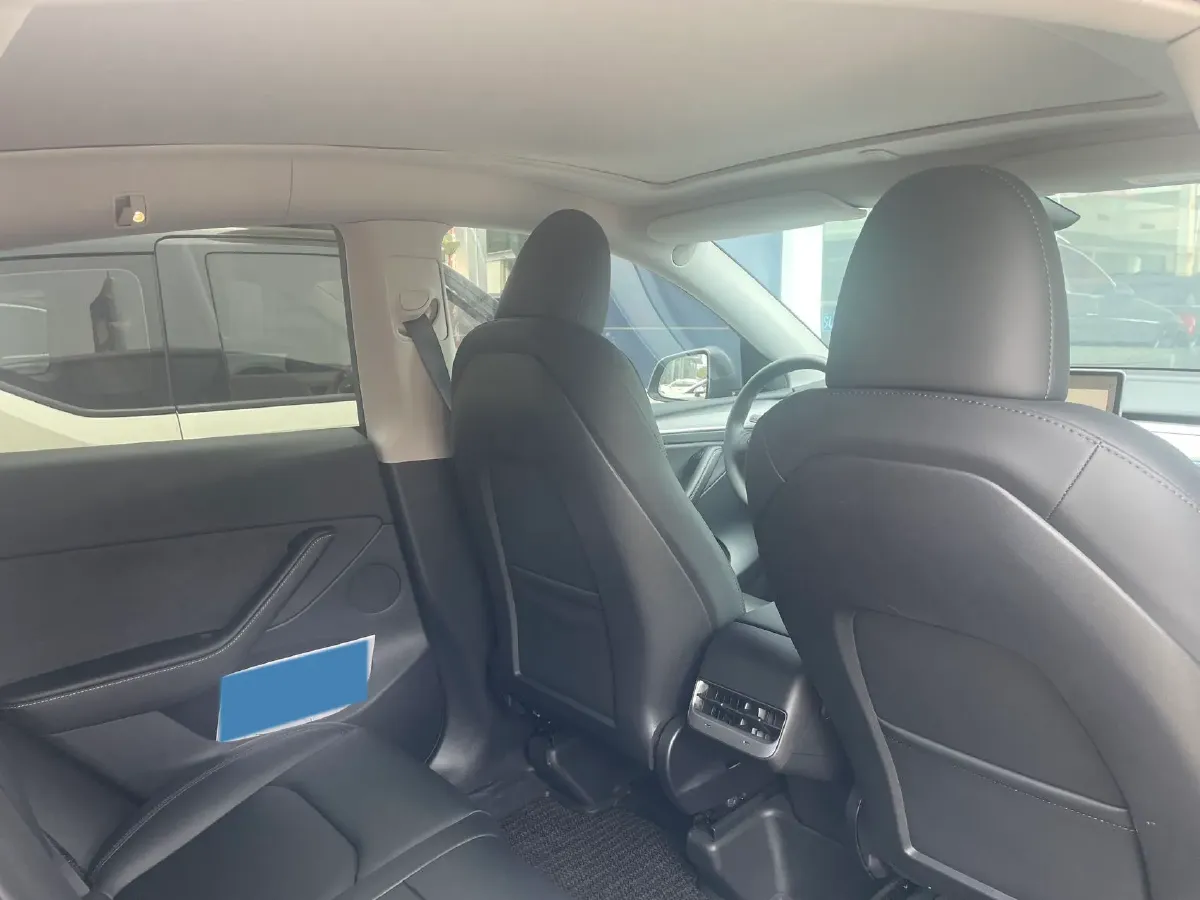 2024 Iveco OuSheng BEV 77.28KWH,autocango,china used car exporter,china ev exporter,chinese used car exporter,chinese used ev exporter