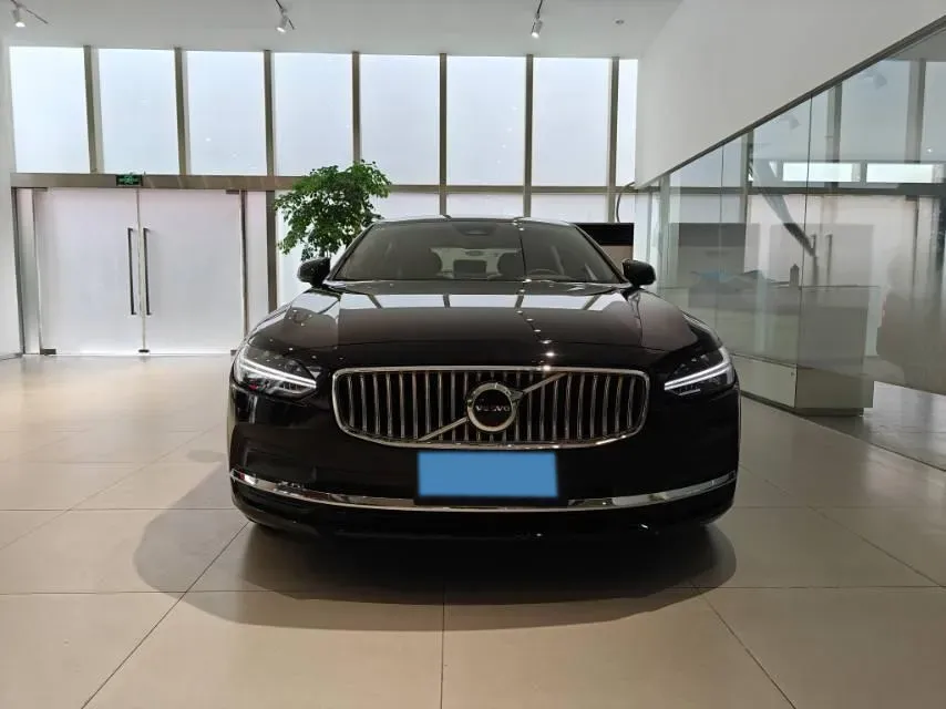 2025 Volvo S90 2.0T 250HP L4 8AT,autocango,china used car exporter,china ev exporter,chinese used car exporter,chinese used ev exporter