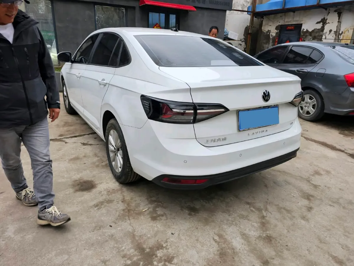 2023 Volkswagen Lavida 1.5L 110HP L4 6AT,autocango,china used car exporter,china ev exporter,chinese used car exporter,chinese used ev exporter