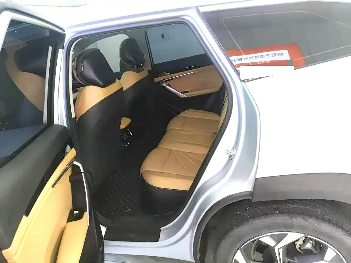 2023 Geely StarRay 1.5T 181HP L4 7DCT,autocango,china used car exporter,china ev exporter,chinese used car exporter,chinese used ev exporter