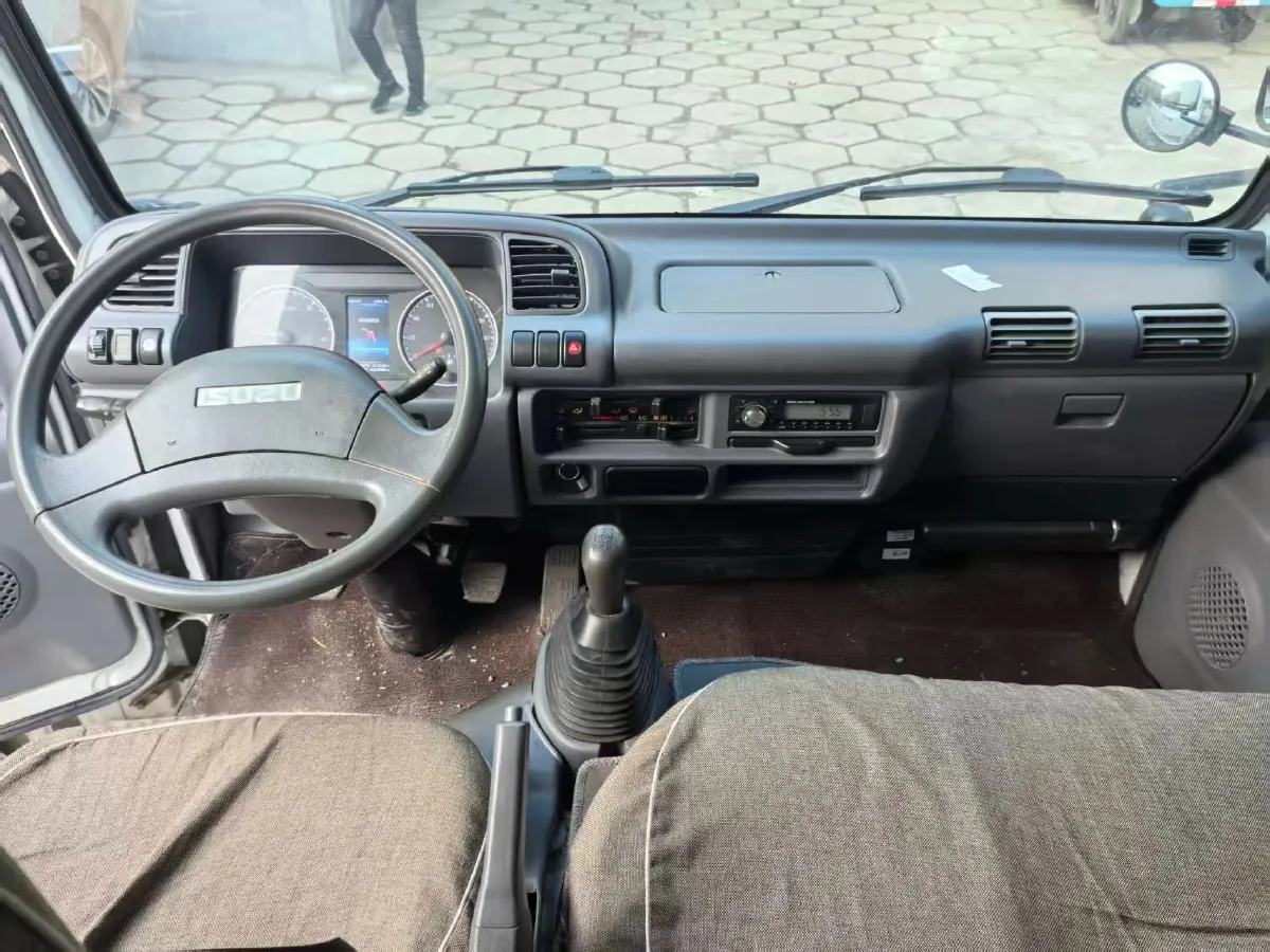 2021 Isuzu T17 3.0T 142HP L4 5MT,autocango,china used car exporter,china ev exporter,chinese used car exporter,chinese used ev exporter