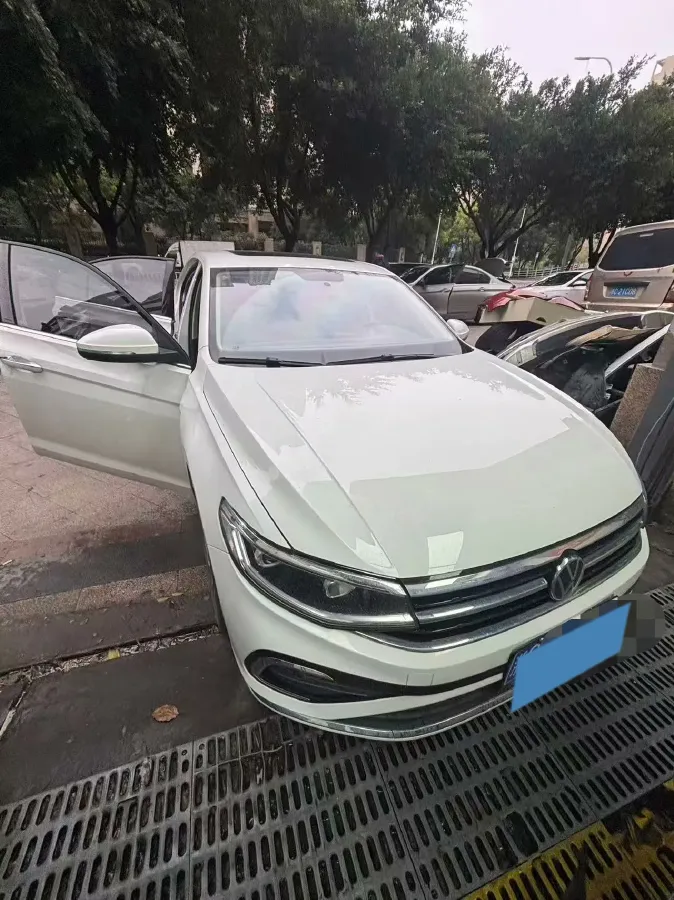 2023 Volkswagen Bora 1.2T 116HP L4 7DCT,autocango,china used car exporter,china ev exporter,chinese used car exporter,chinese used ev exporter
