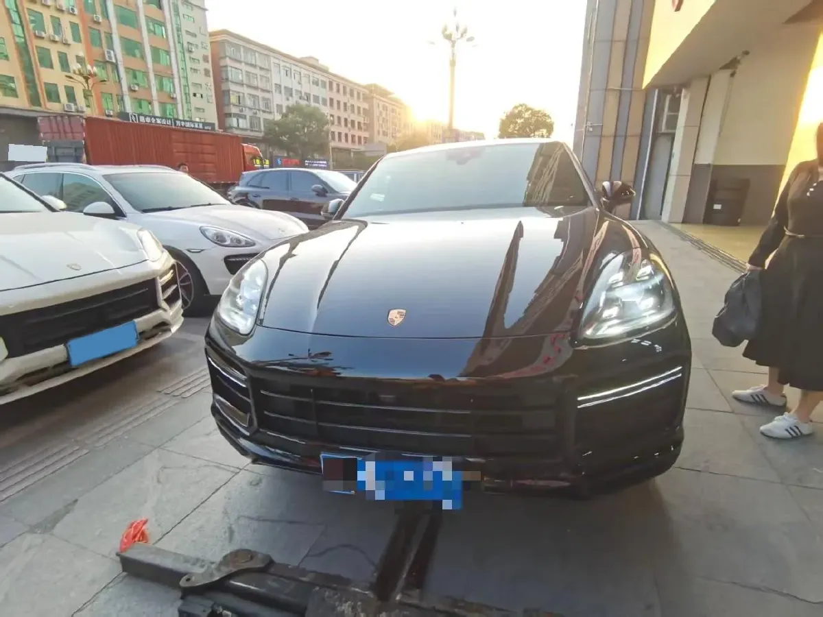 2019 Porsche Cayenne 3.0T 340HP V6 8AT,autocango,china used car exporter,china ev exporter,chinese used car exporter,chinese used ev exporter