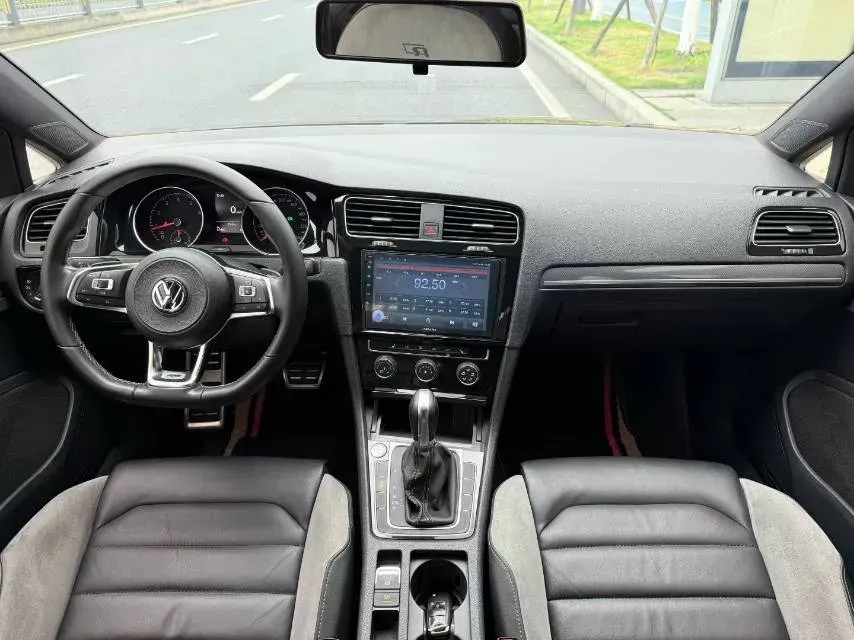 2019 BYD Song MAX 1.5T 160HP L4 6DCT PHEV 15.98KWH,autocango,china used car exporter,china ev exporter,chinese used car exporter,chinese used ev exporter