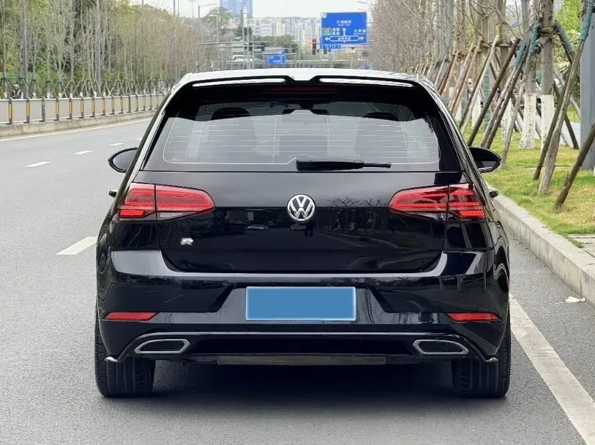 2019 BYD Song MAX 1.5T 160HP L4 6DCT PHEV 15.98KWH,autocango,china used car exporter,china ev exporter,chinese used car exporter,chinese used ev exporter