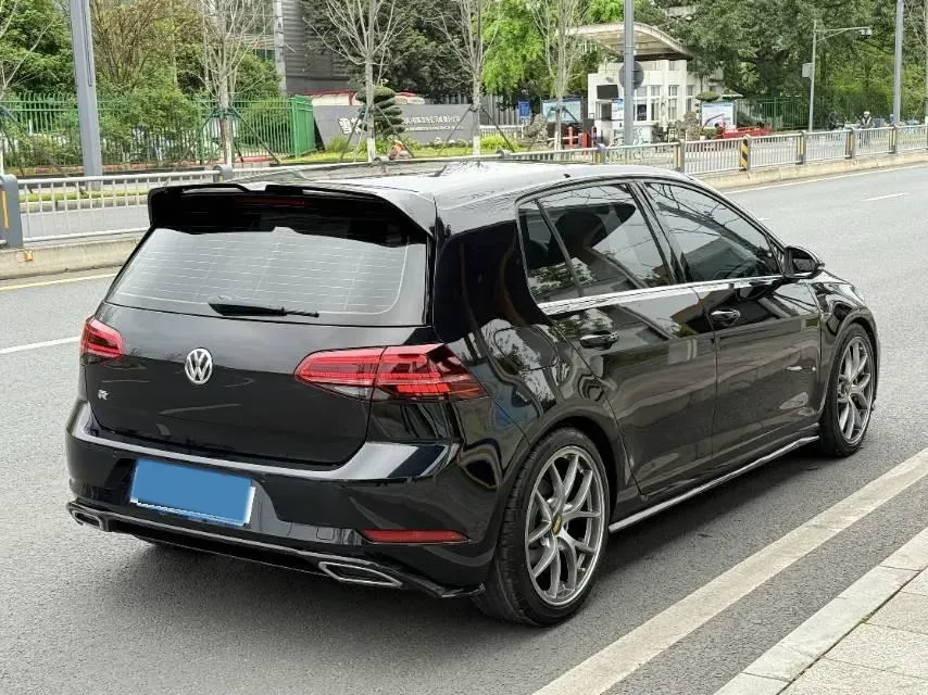 2019 BYD Song MAX 1.5T 160HP L4 6DCT PHEV 15.98KWH,autocango,china used car exporter,china ev exporter,chinese used car exporter,chinese used ev exporter