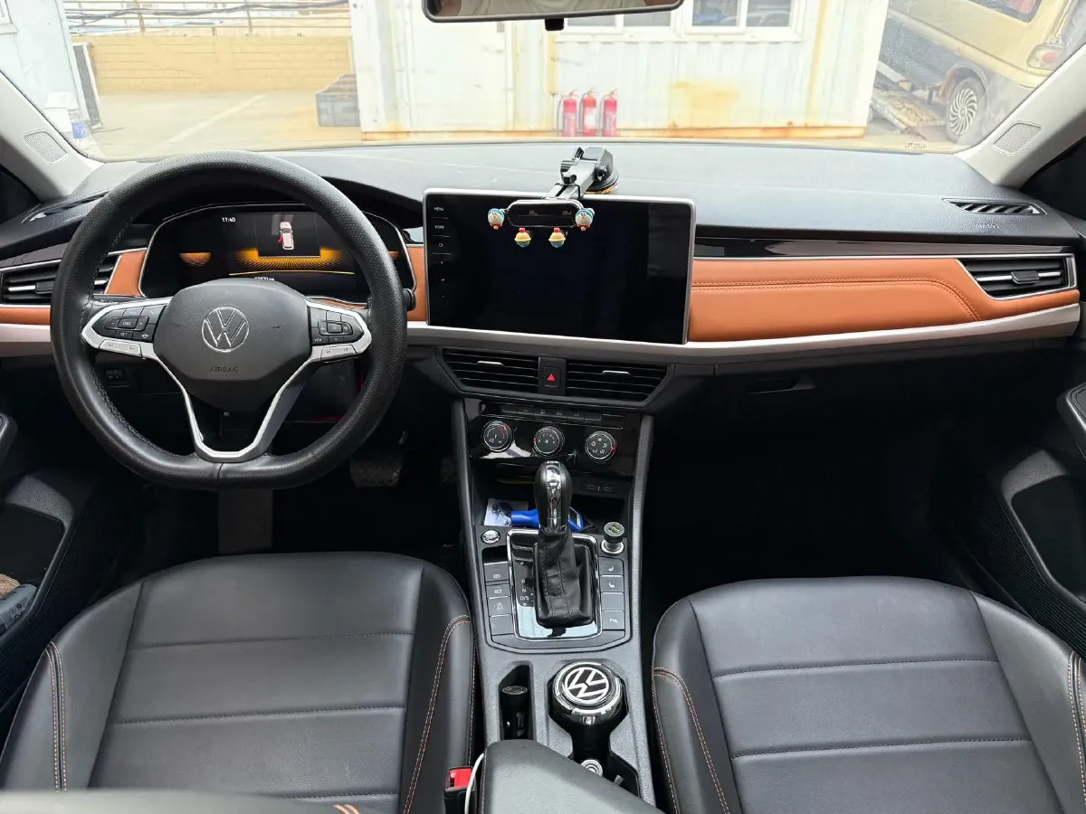 2023 Volkswagen Bora 1.2T 116HP L4 7DCT,autocango,china used car exporter,china ev exporter,chinese used car exporter,chinese used ev exporter