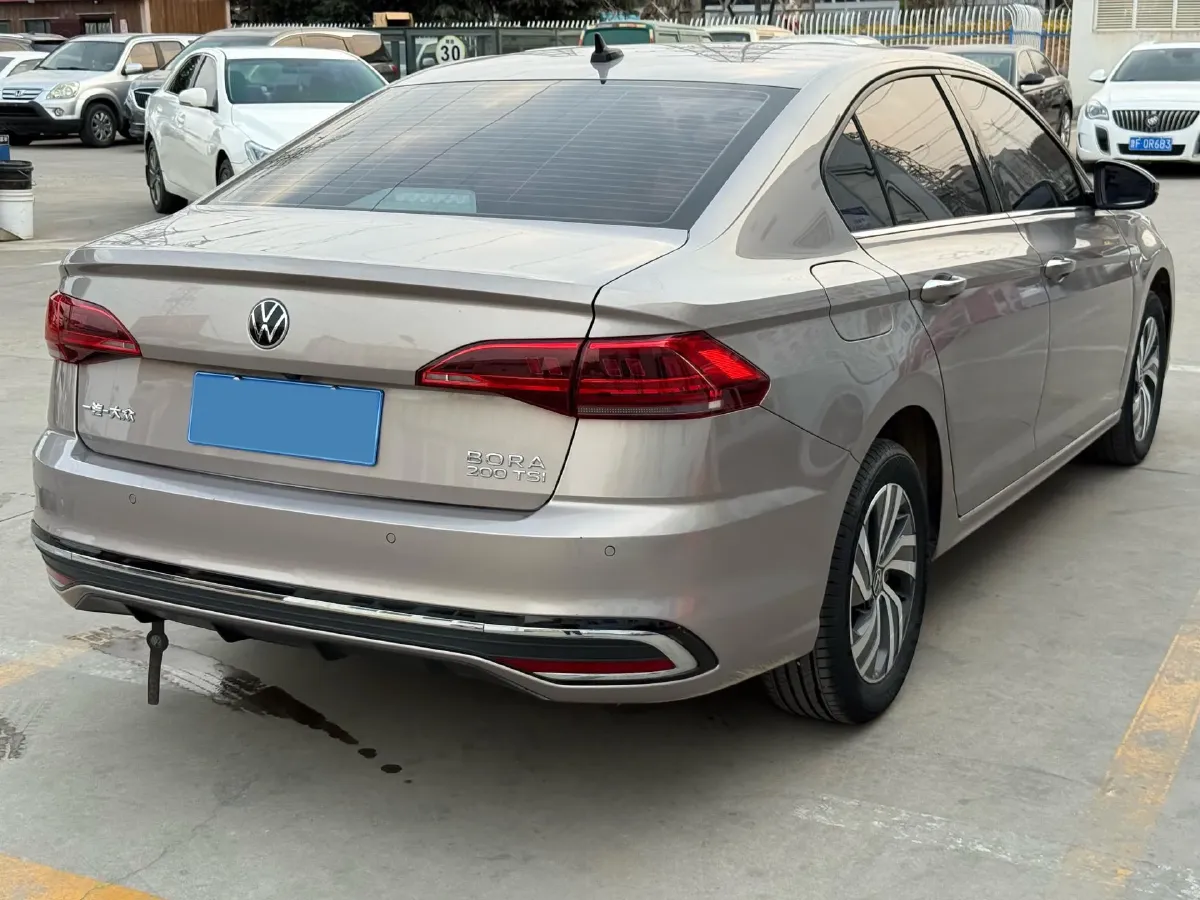 2023 Volkswagen Bora 1.2T 116HP L4 7DCT,autocango,china used car exporter,china ev exporter,chinese used car exporter,chinese used ev exporter