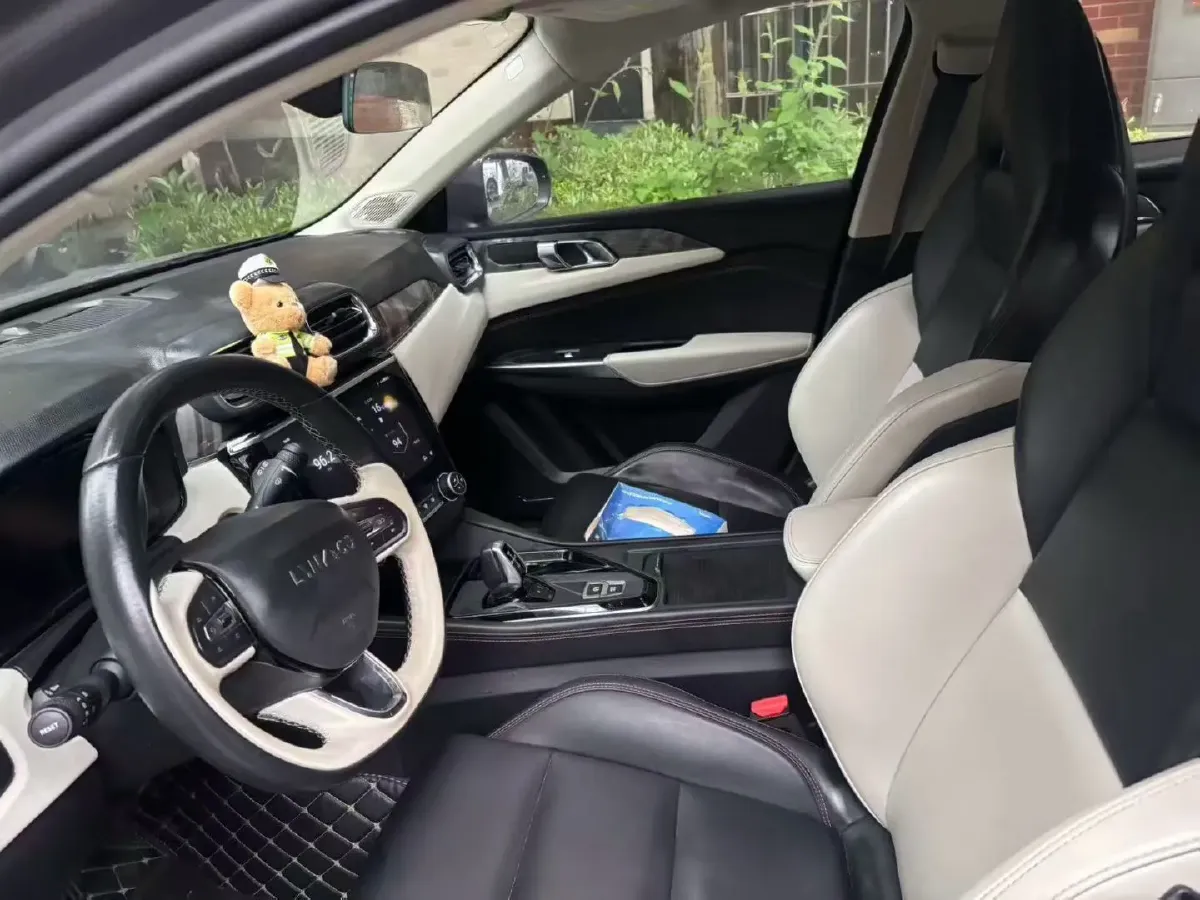 2021 LYNK&CO 02 1.5T 180HP L3 7DCT,autocango,china used car exporter,china ev exporter,chinese used car exporter,chinese used ev exporter