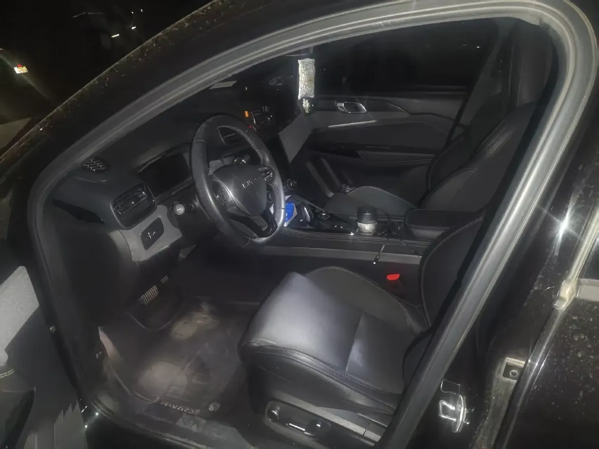 2021 LYNK&CO 03 2.0T 190HP L4 6AT,autocango,china used car exporter,china ev exporter,chinese used car exporter,chinese used ev exporter