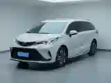 2023 Toyota Granvia 2.5L 189HP L4 E-CVT Hybrid