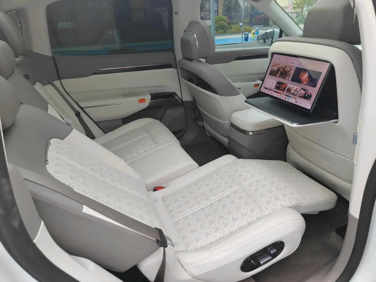 2025 Zeekr 7X BEV 75KWH,autocango,china used car exporter,china ev exporter,chinese used car exporter,chinese used ev exporter