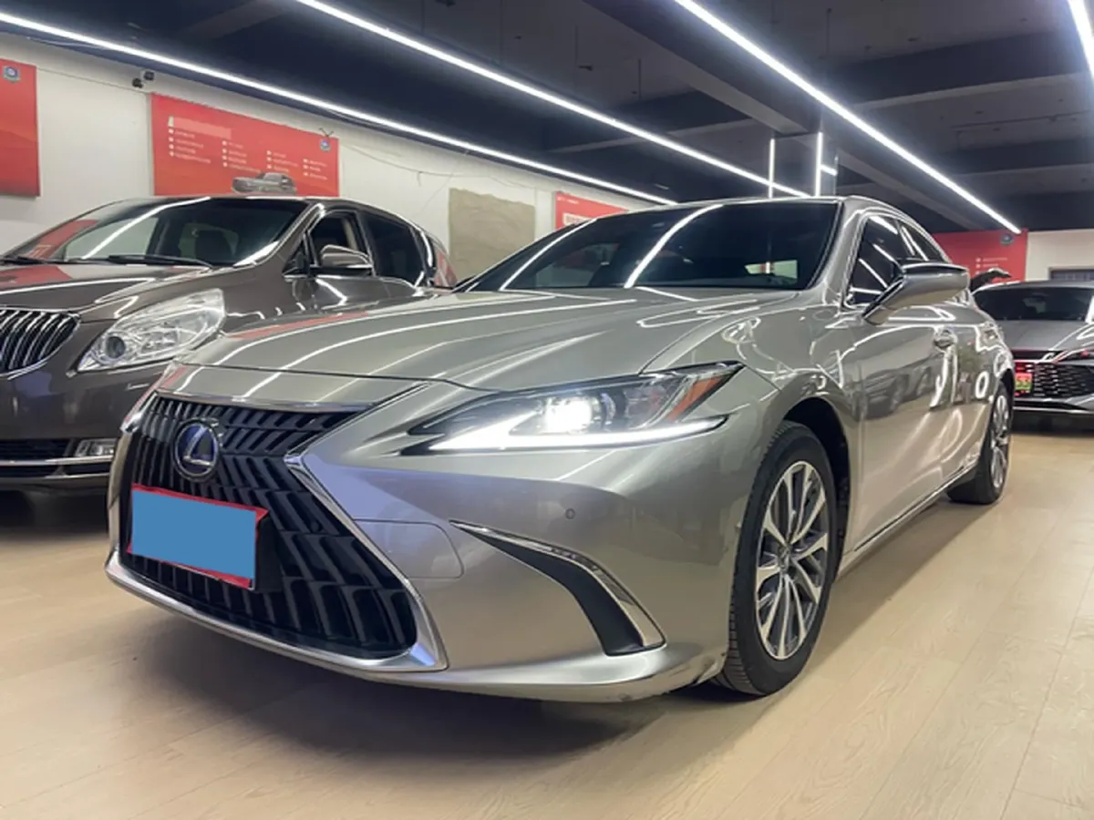 2021 Lexus ES 2.5L 178HP L4 E-CVT Hybrid,autocango,china used car exporter,china ev exporter,chinese used car exporter,chinese used ev exporter