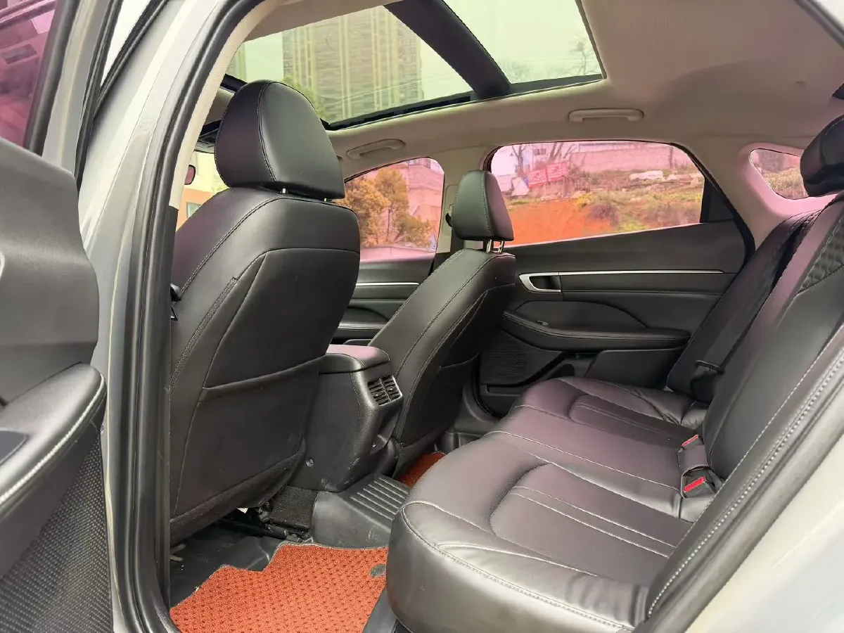 2020 Hyundai Sonata 1.5T 170HP L4 7DCT,autocango,china used car exporter,china ev exporter,chinese used car exporter,chinese used ev exporter