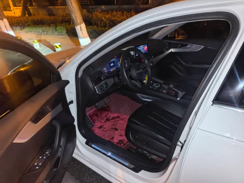 2019 Audi A4L 2.0T 190HP L4 7DCT,autocango,china used car exporter,china ev exporter,chinese used car exporter,chinese used ev exporter