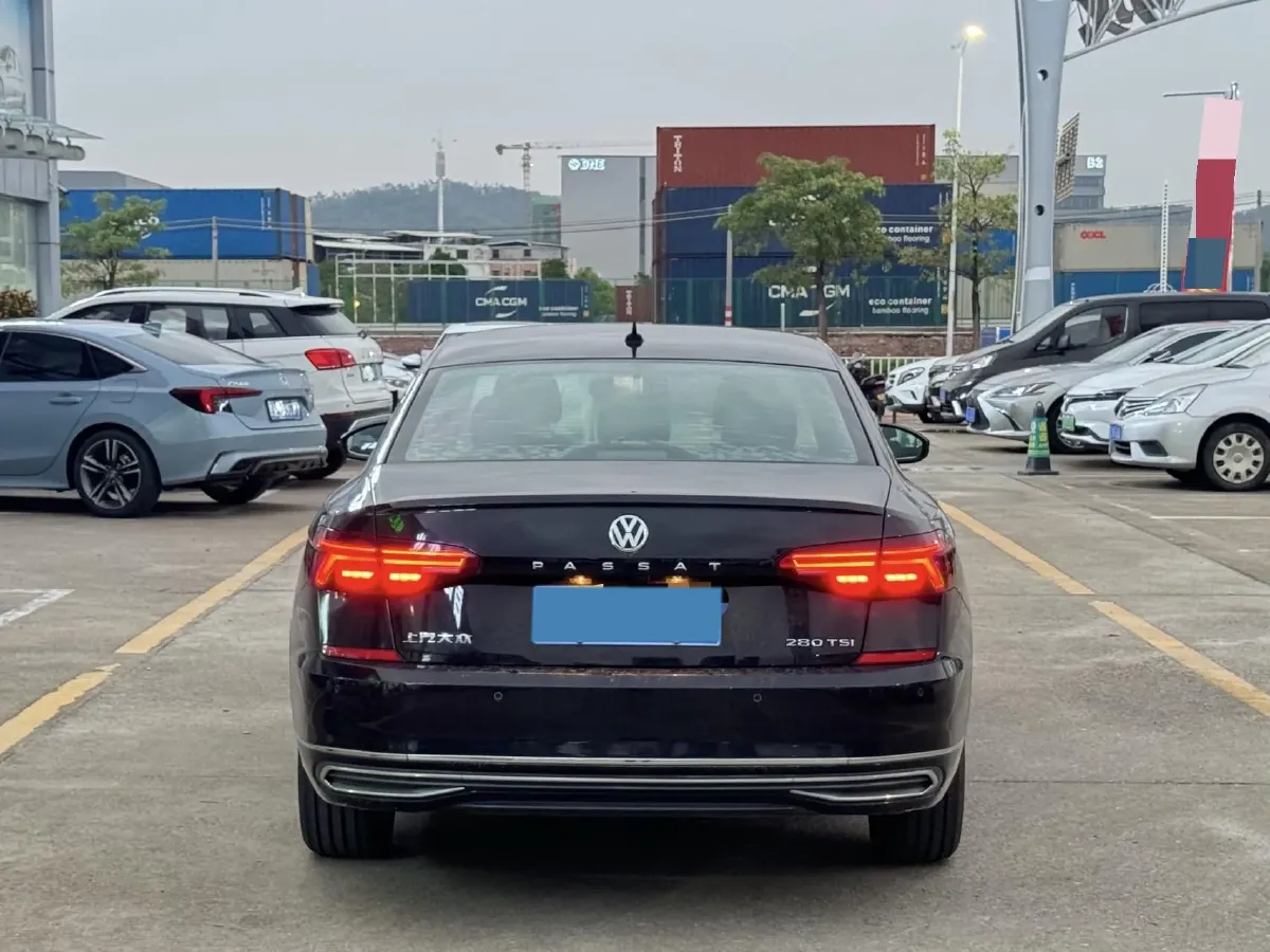 2019 Volkswagen Passat 1.4T 150HP L4 7DCT,autocango,china used car exporter,china ev exporter,chinese used car exporter,chinese used ev exporter