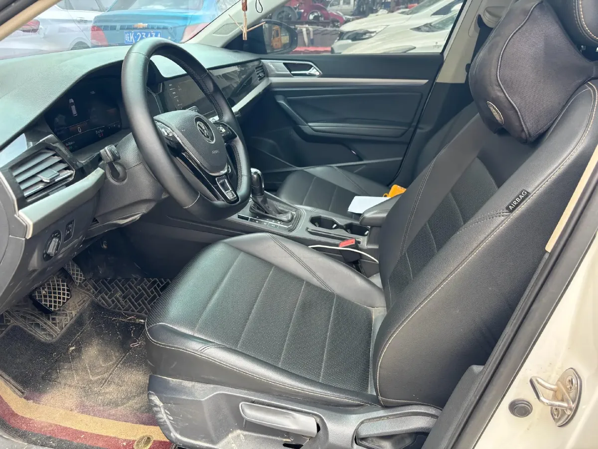 2021 Volkswagen Lavida 1.5L 113HP L4 6AT,autocango,china used car exporter,china ev exporter,chinese used car exporter,chinese used ev exporter