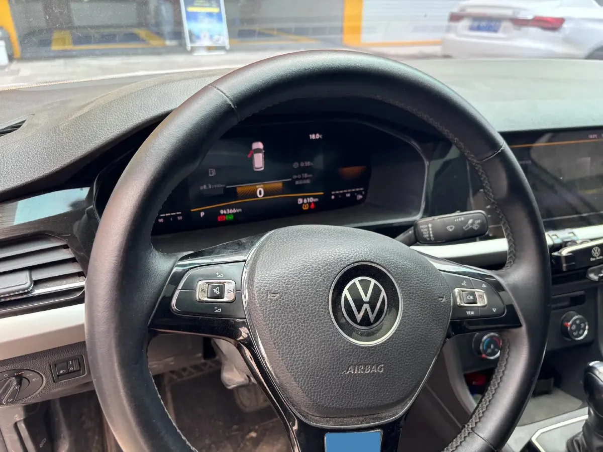2021 Volkswagen Lavida 1.5L 113HP L4 6AT,autocango,china used car exporter,china ev exporter,chinese used car exporter,chinese used ev exporter