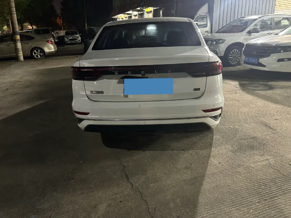 2022 Geely Emgrand 1.5L 114HP L4 CVT,autocango,china used car exporter,china ev exporter,chinese used car exporter,chinese used ev exporter