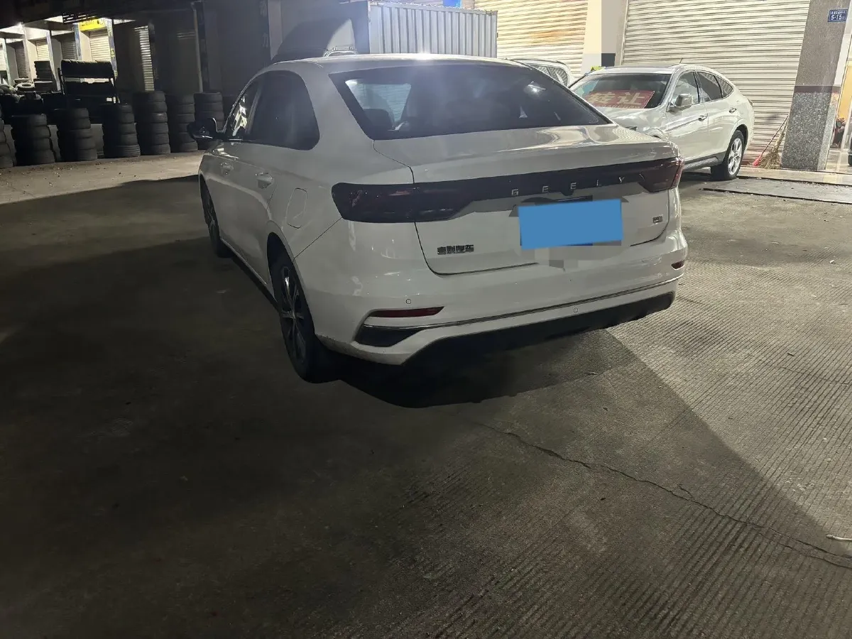 2022 Geely Emgrand 1.5L 114HP L4 CVT,autocango,china used car exporter,china ev exporter,chinese used car exporter,chinese used ev exporter