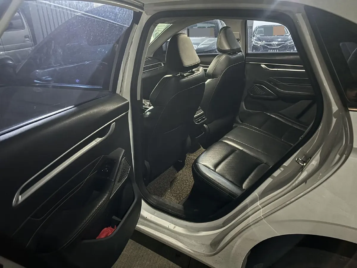 2022 Geely Emgrand 1.5L 114HP L4 CVT,autocango,china used car exporter,china ev exporter,chinese used car exporter,chinese used ev exporter