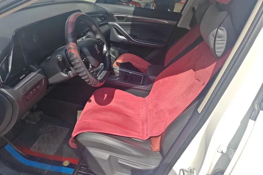 2023 Bestune T55 1.5T 169HP L4 7DCT,autocango,china used car exporter,china ev exporter,chinese used car exporter,chinese used ev exporter