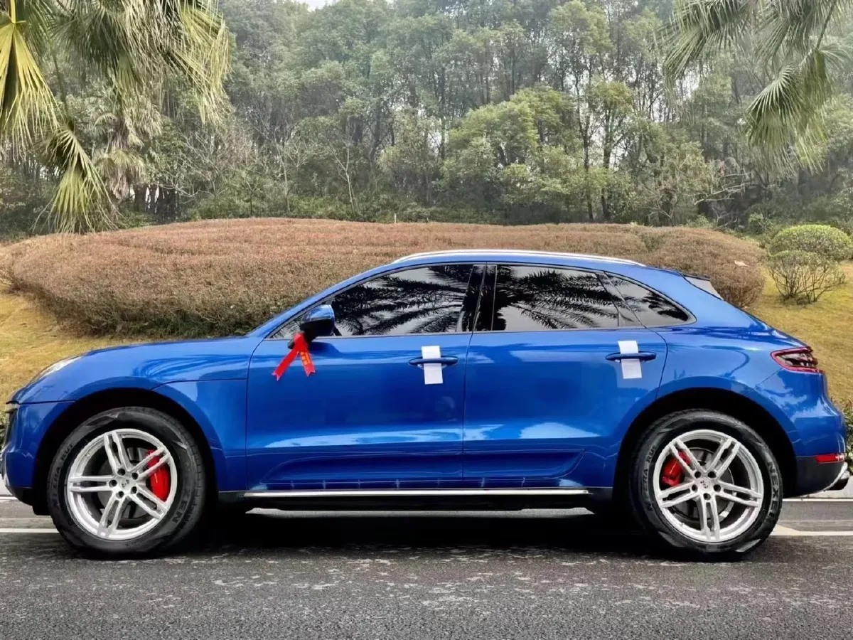 2018 Porsche Macan 2.0T 252HP L4 7DCT,autocango,china used car exporter,china ev exporter,chinese used car exporter,chinese used ev exporter