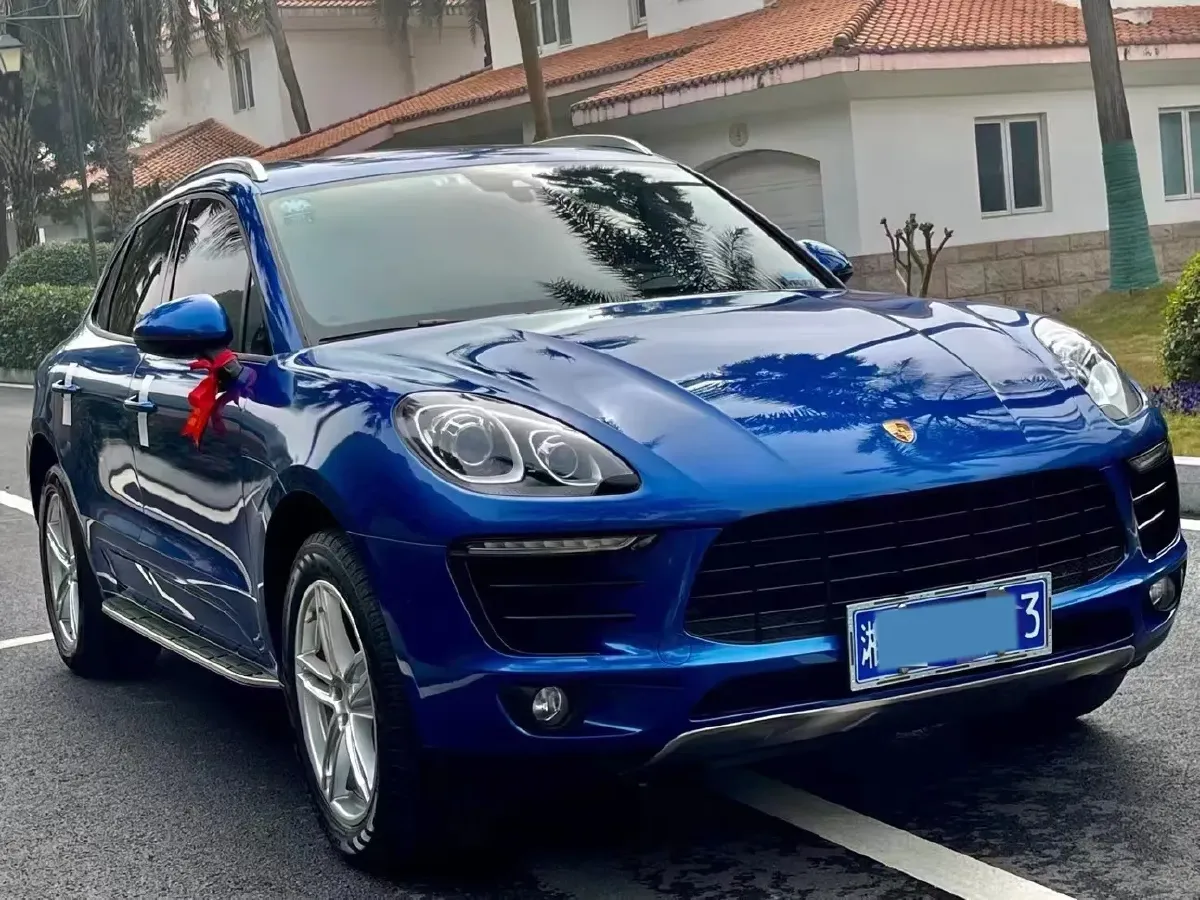 2018 Porsche Macan 2.0T 252HP L4 7DCT,autocango,china used car exporter,china ev exporter,chinese used car exporter,chinese used ev exporter